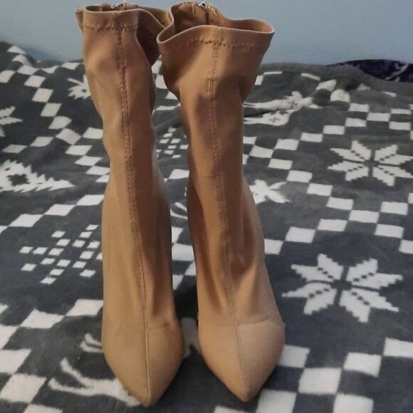 Simmi High Heel Sock Booties Size 5 - Picture 1 of 12